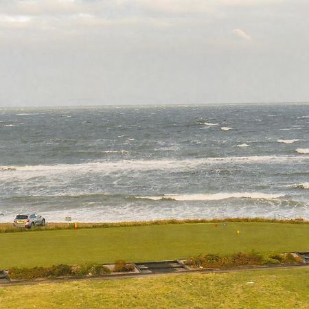 Poseidon'S Inn Lossiemouth Exterior photo